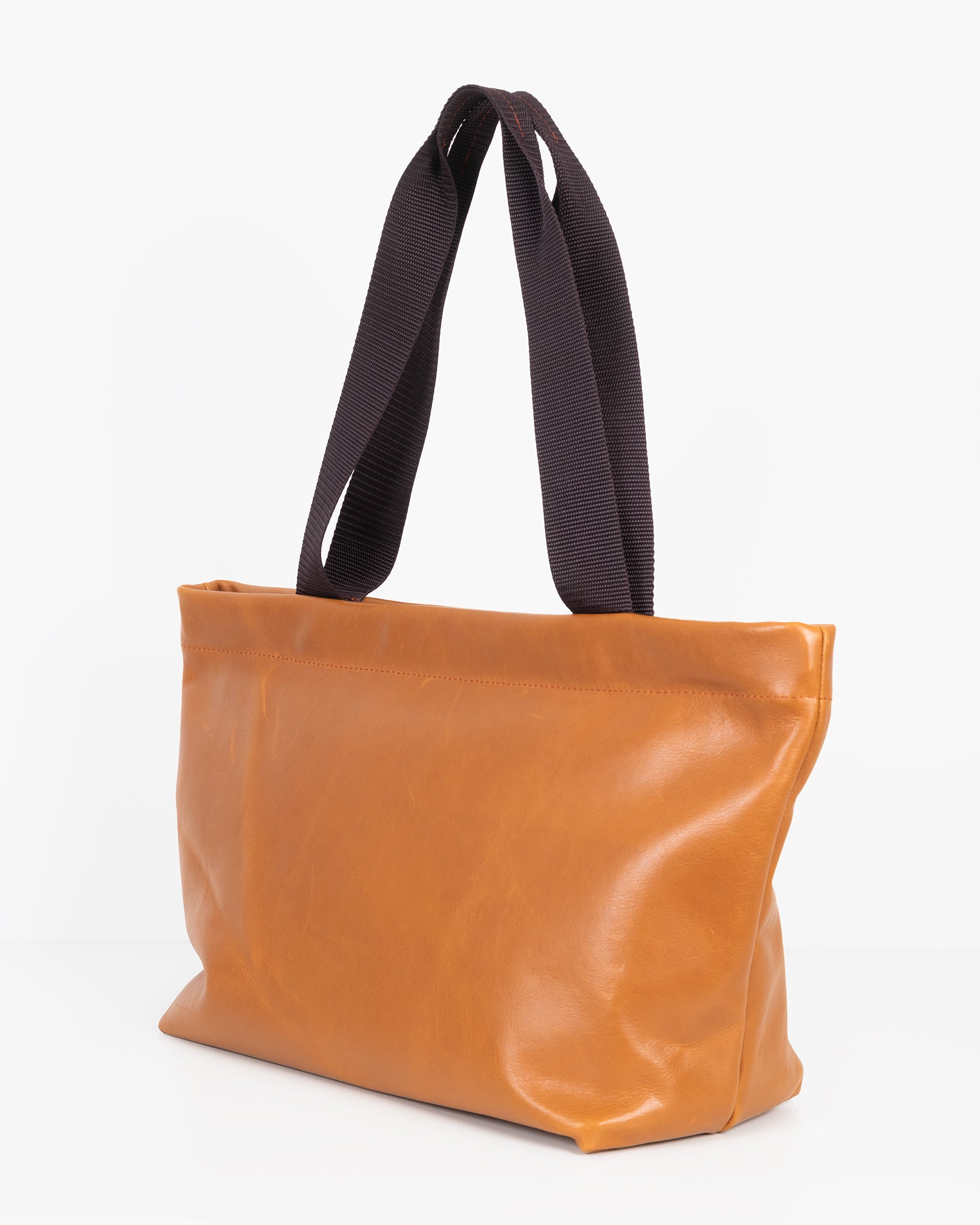 EKO L - stiilne ja mahukas igapäevakott