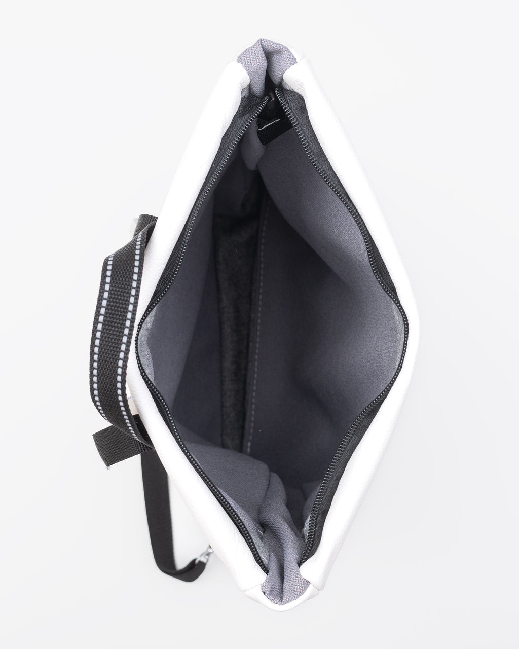 Barbara - nahast seljakott, valge