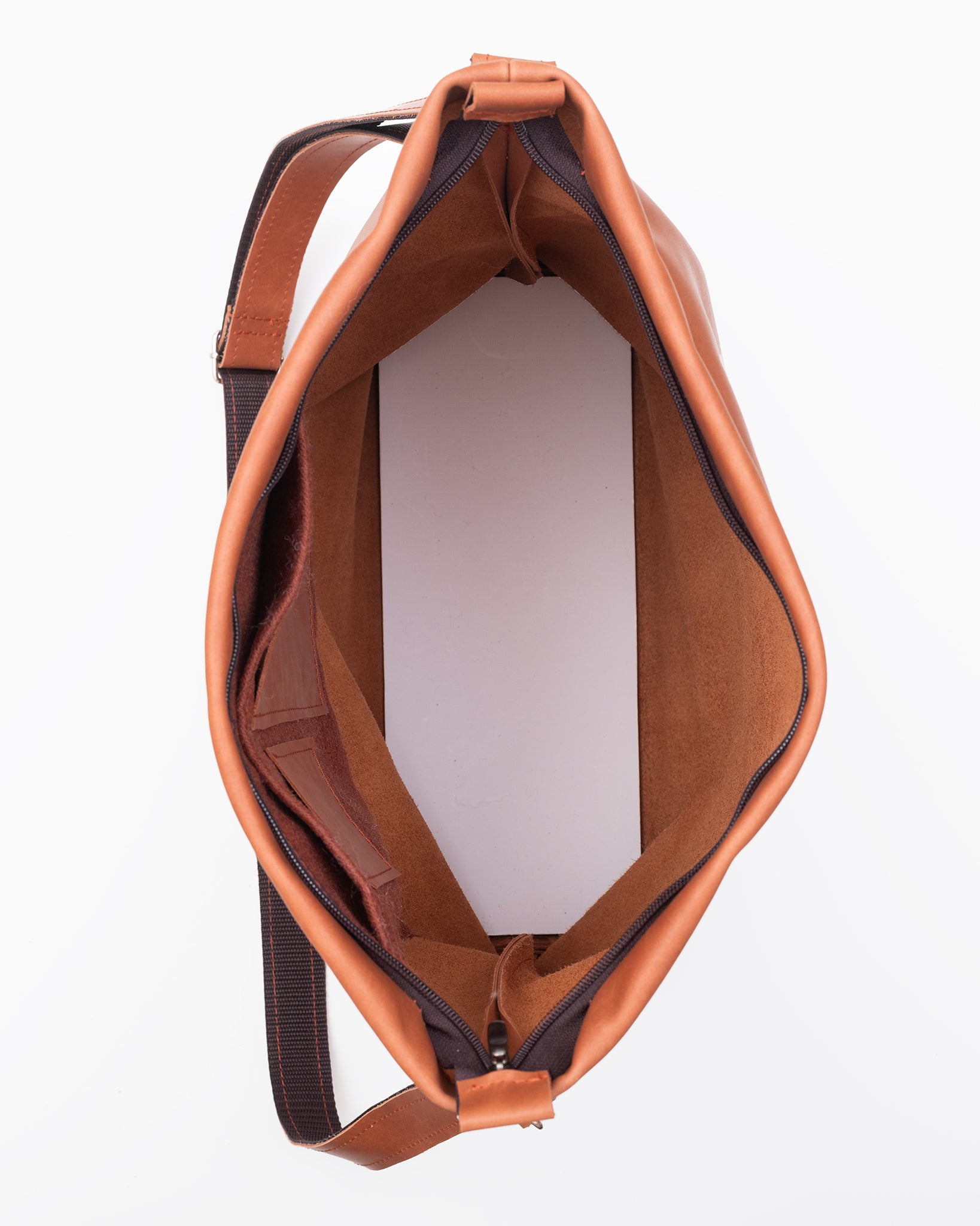 EKO XL - stiilne ja mahukas õlakott