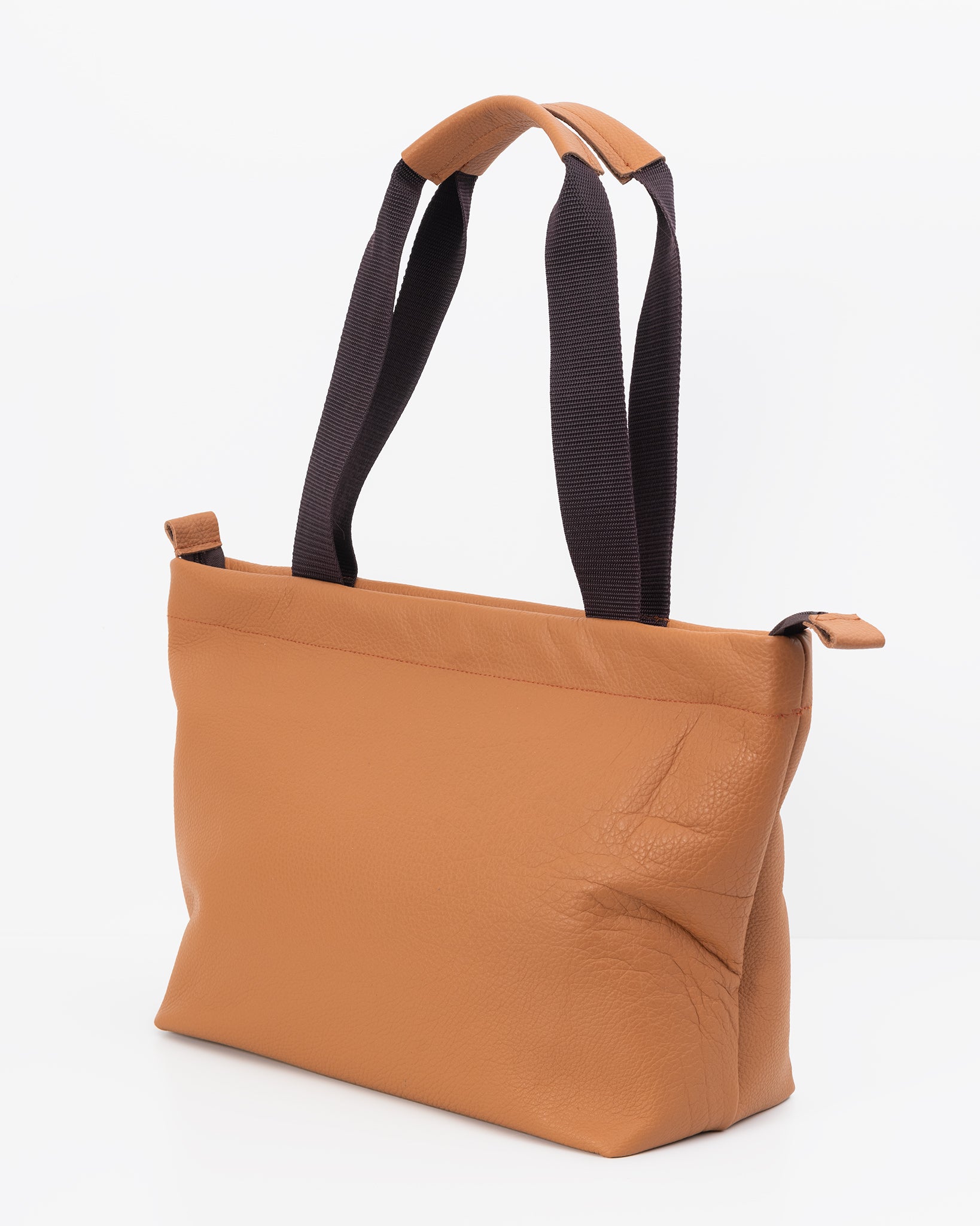 EKO - L stiilne ja mahukas igapäevakott